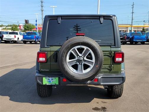 2022 Jeep Wrangler Unlimited Sahara
