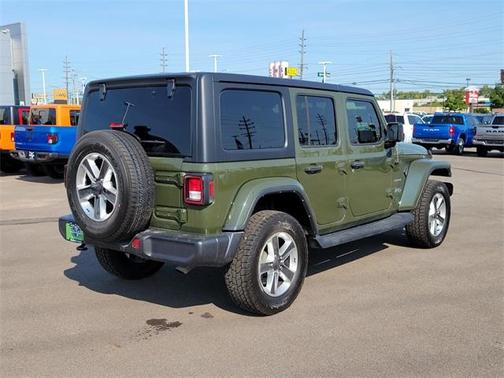 2022 Jeep Wrangler Unlimited Sahara