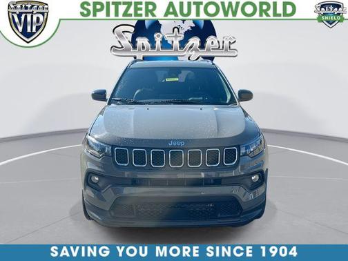 2023 Jeep Compass Latitude Lux