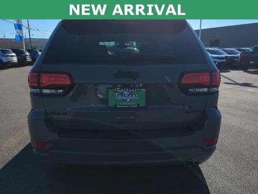 2022 Jeep Grand Cherokee WK Laredo