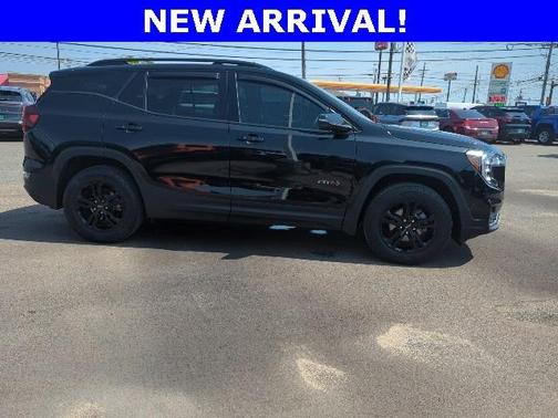 2022 GMC Terrain AT4