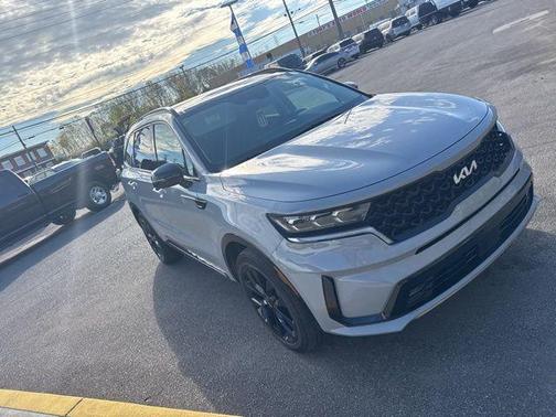 2023 Kia Sorento SX