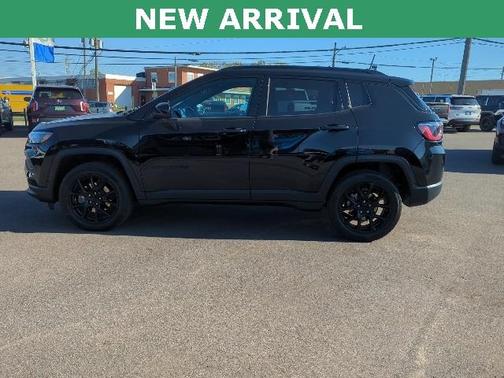 2022 Jeep Compass Altitude