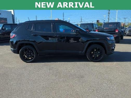 2022 Jeep Compass Altitude