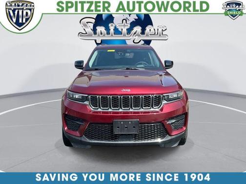 2023 Jeep Grand Cherokee Laredo