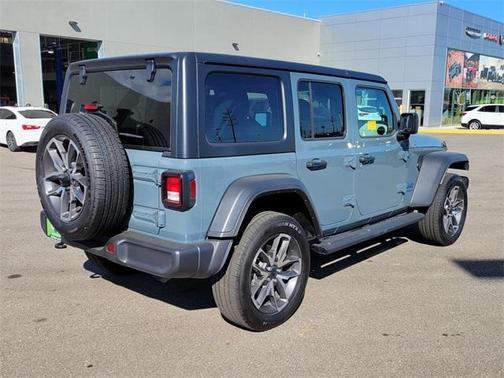 2025 Jeep Wrangler 4xe Sport