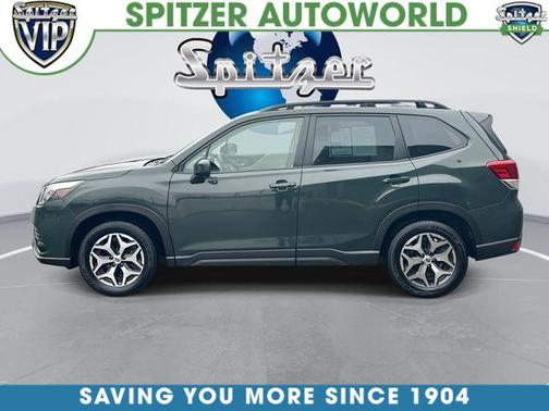 2022 Subaru Forester Premium