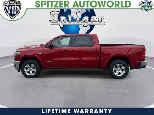 Molten Red Pearlcoat 2026 RAM 1500 Big Horn/Lone Star