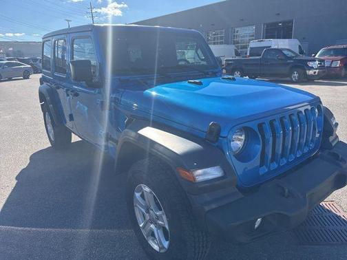 2022 Jeep Wrangler Unlimited Sport