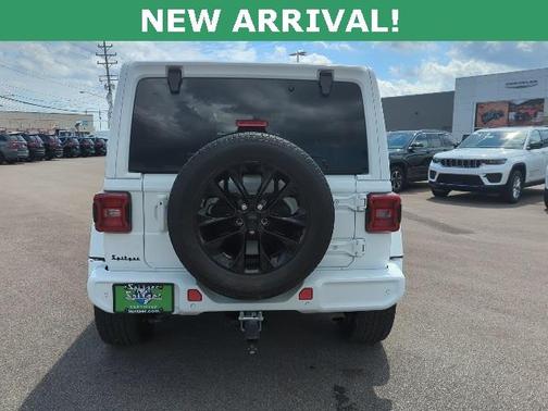 2021 Jeep Wrangler Unlimited Sahara Altitude