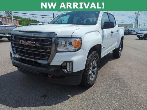2022 GMC Canyon AT4 w/Cloth