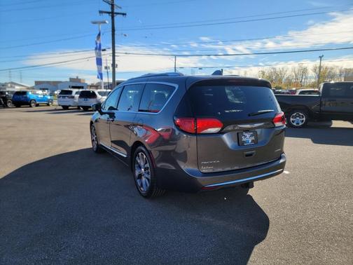 2018 Chrysler Pacifica Limited