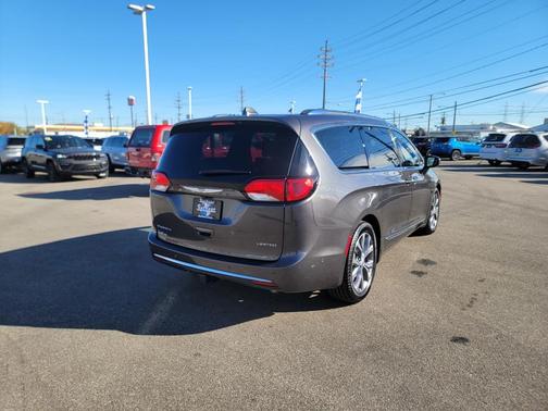 2018 Chrysler Pacifica Limited