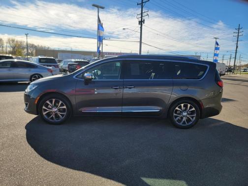 2018 Chrysler Pacifica Limited