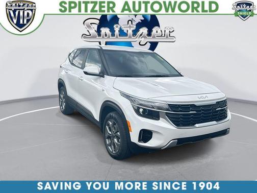 Snow White Pearl 2024 Kia Seltos LX
