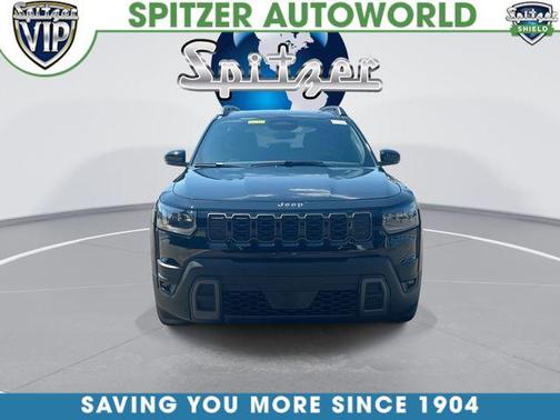 Diamond Black 2026 Jeep Cherokee LAREDO/LIMITED