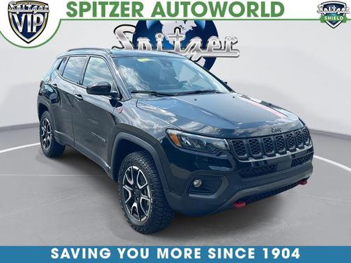 Diamond Black 2026 Jeep Compass Trailhawk