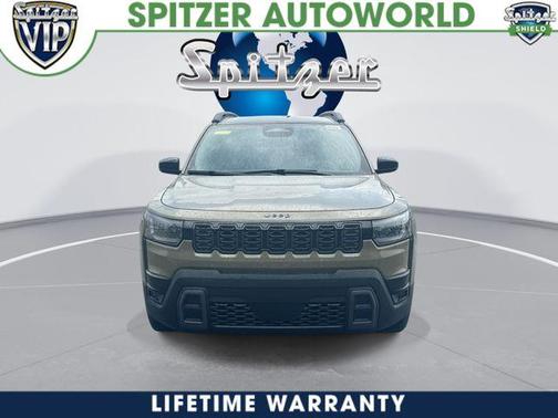 41 2026 Jeep Cherokee LAREDO/LIMITED