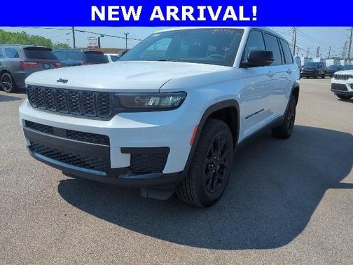 2023 Jeep Grand Cherokee L Laredo