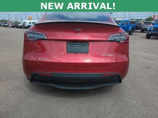 2024 Tesla Model Y Performance