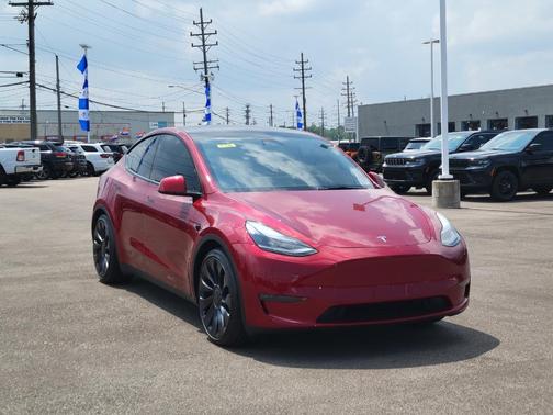 2024 Tesla Model Y Performance