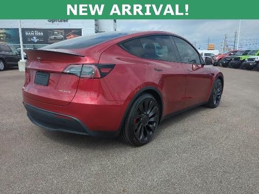2024 Tesla Model Y Performance