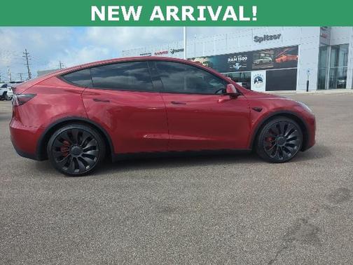 2024 Tesla Model Y Performance
