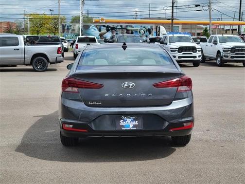 2020 Hyundai ELANTRA SEL