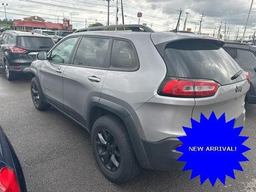 2018 Jeep Cherokee Trailhawk