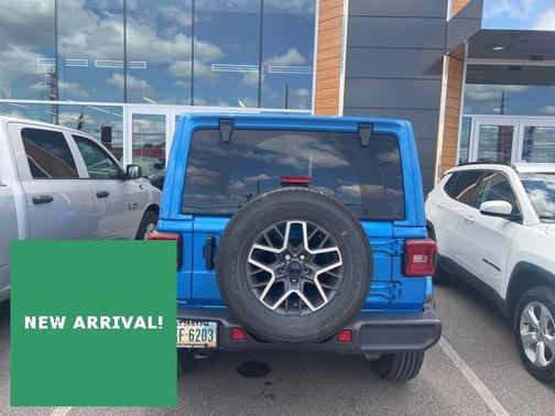 2024 Jeep Wrangler Sahara