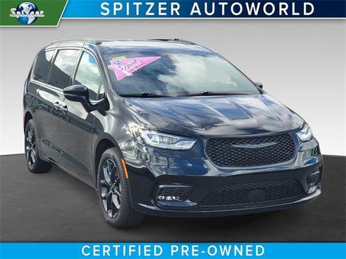 2024 Chrysler Pacifica Touring-L