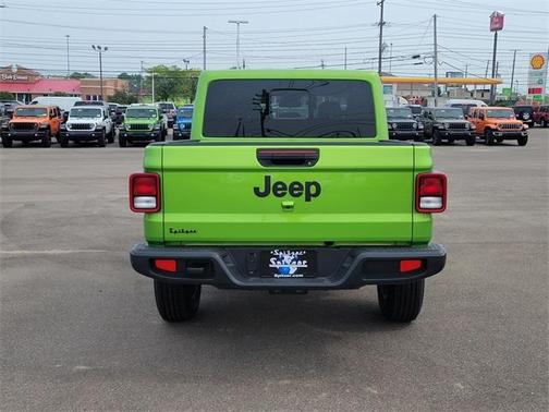2025 Jeep Gladiator Sport