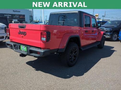 2022 Jeep Gladiator Sport