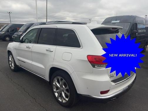 2019 Jeep Grand Cherokee Summit