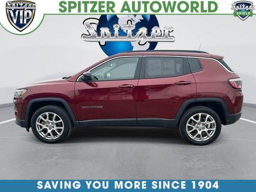 2022 Jeep Compass Latitude Lux