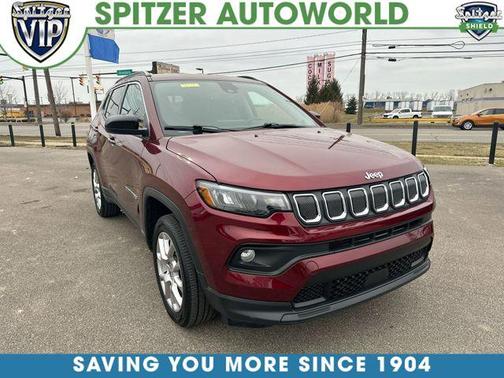 2022 Jeep Compass Latitude Lux