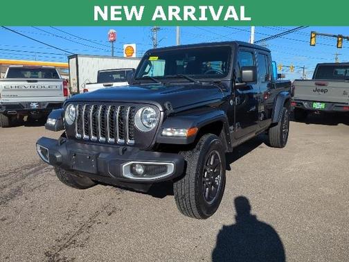 2023 Jeep Gladiator Overland