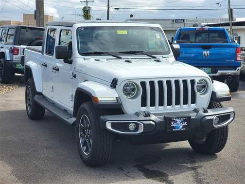 2022 Jeep Gladiator Overland