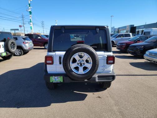 2020 Jeep Wrangler Unlimited Sport