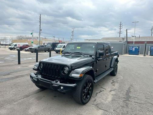Black Clearcoat 2021 Jeep Gladiator Overland