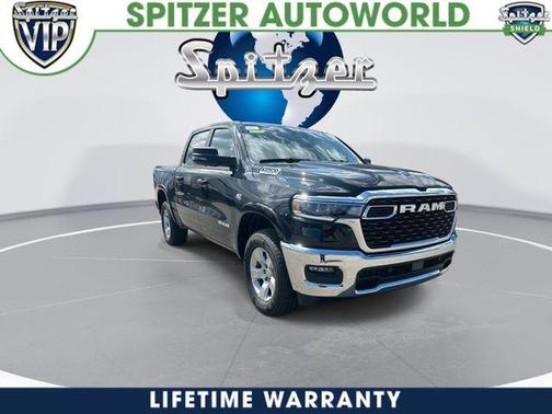 Diamond Black 2026 RAM 1500 Big Horn/Lone Star