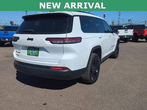 2021 Jeep Grand Cherokee L Laredo