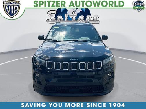 Diamond Black 2023 Jeep Compass Latitude Lux