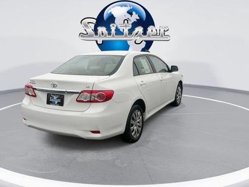 2012 Toyota Corolla LE