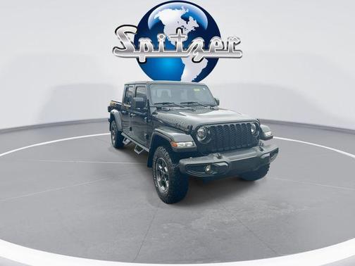 2022 Jeep Gladiator Sport