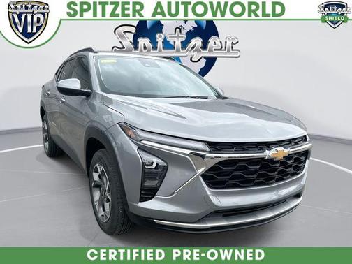 Sterling Gray Metallic 2024 Chevrolet Trax LT