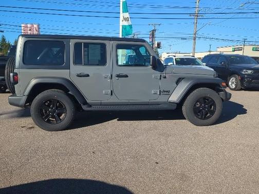 2021 Jeep Wrangler Unlimited Sport Altitude