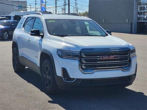 2022 GMC Acadia AT4