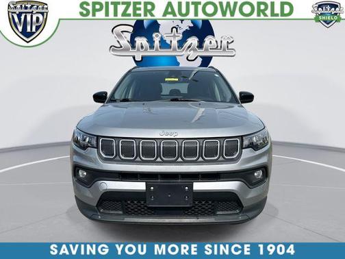 Billet Silver Metallic Clearcoat 2022 Jeep Compass Latitude