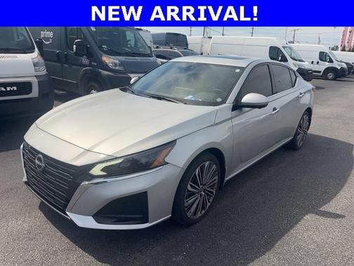 2023 Nissan Altima 2.5 SL